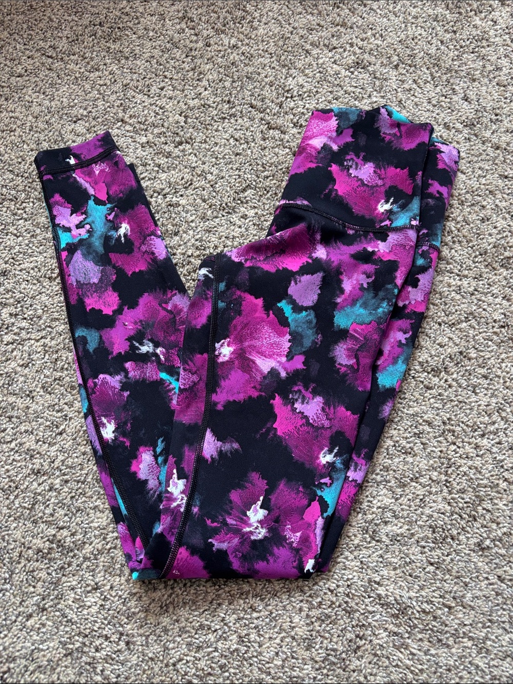 Lululemon Leggings size 6 (30”)